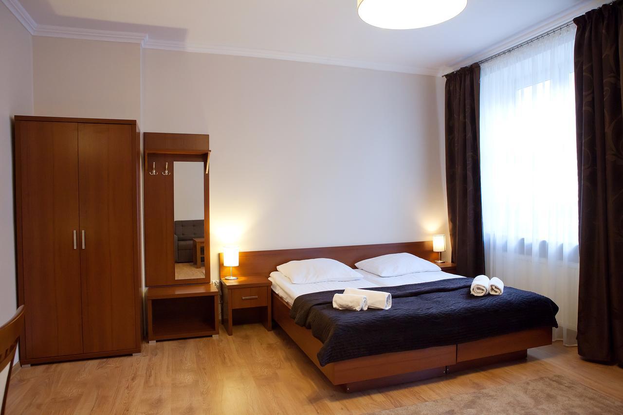 Hotel Srodmiejski Kielce Exterior photo