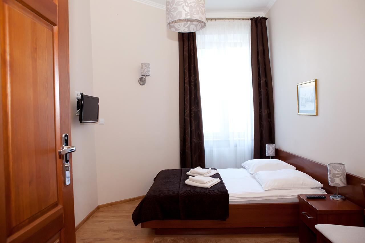 Hotel Srodmiejski Kielce Exterior photo